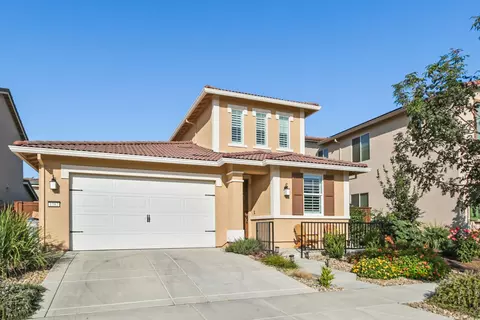 1582 Mcclure St, Woodland, CA 95776