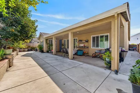 Exterior - 10447 Nations Cir, Stockton, CA 95209 photo 7 of 12