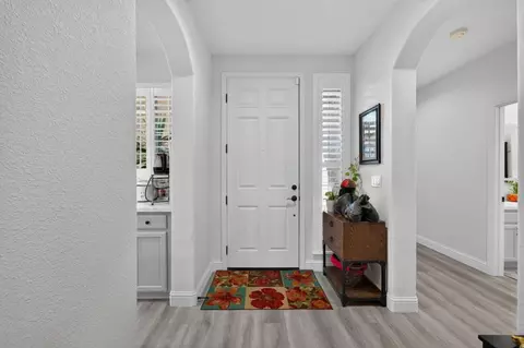 Entry Way - 10447 Nations Cir, Stockton, CA 95209 photo 3 of 12