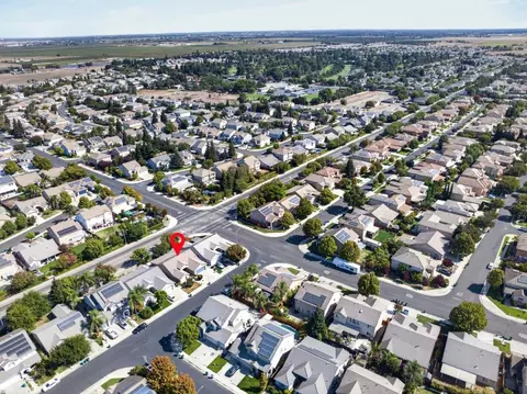 View/Area - 10447 Nations Cir, Stockton, CA 95209 photo 4 of 8