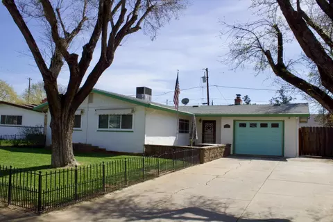 Exterior - 406 Mesa St, Wheatland, CA 95692 photo 1 of 4
