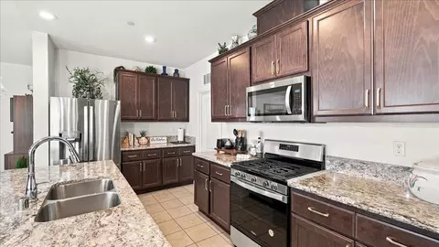 Kitchen - 2258 Beppe Ave, Manteca, CA 95337 photo 1 of 2