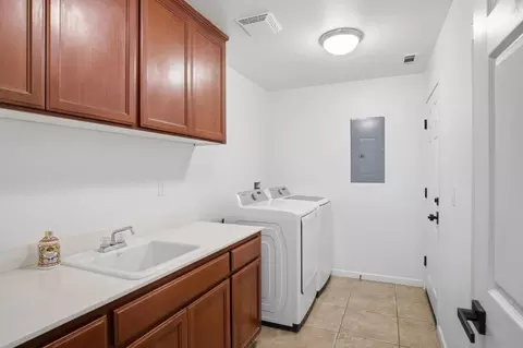 Other - 1583 Roger Dr, Tracy, CA 95304 photo 3 of 7