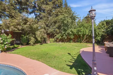 Exterior - 1583 Roger Dr, Tracy, CA 95304 photo 8 of 16