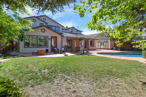 Exterior - 1583 Roger Dr, Tracy, CA 95304 photo 15 of 16