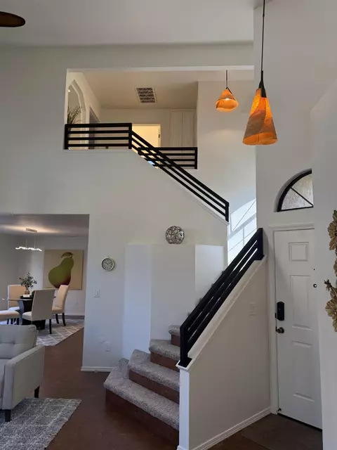 Entry Way - 1168 Copper Cottage Ln, Modesto, CA 95355 photo 3 of 4