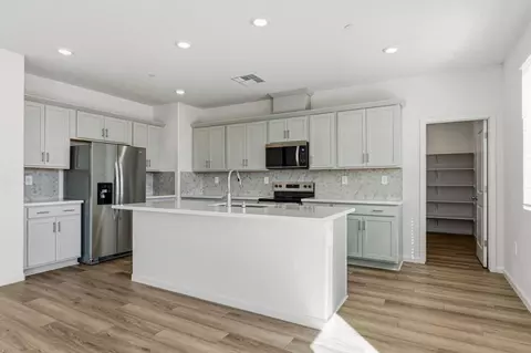 Kitchen - 2350 Lazio St, Manteca, CA 95337 photo 1 of 4