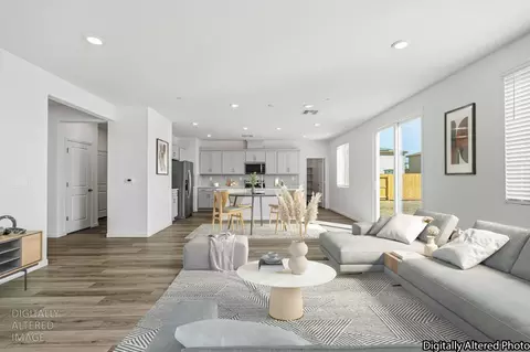 Living - 2350 Lazio St, Manteca, CA 95337 photo 5 of 8