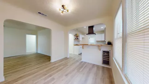 Entry Way - 225 Merced Ave, Modesto, CA 95351 photo 1 of 1