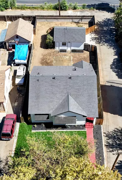 View/Area - 225 Merced Ave, Modesto, CA 95351 photo 2 of 2