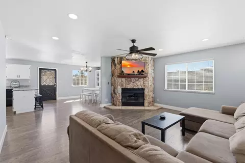 Other - 1422 Silva Ave, Newman, CA 95360 photo 2 of 8