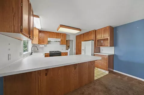 Kitchen - 180 Badger St, Sutter Creek, CA 95685 photo 2 of 2