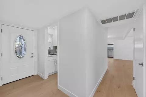 Entry Way - 7331 Main Ave, Orangevale, CA 95662 photo 2 of 2