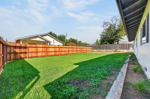 Exterior - 7331 Main Ave, Orangevale, CA 95662 photo 6 of 11
