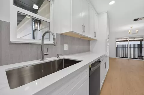 Kitchen - 7331 Main Ave, Orangevale, CA 95662 photo 2 of 4