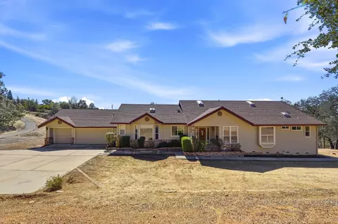 Exterior - 4770 Feldspar Ln, Placerville, CA 95667 photo 5 of 16