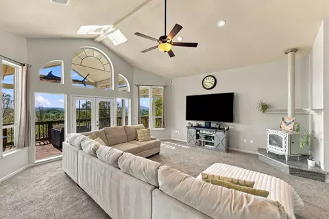 Living - 4770 Feldspar Ln, Placerville, CA 95667 photo 4 of 4
