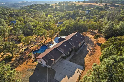 View/Area - 4770 Feldspar Ln, Placerville, CA 95667 photo 3 of 7