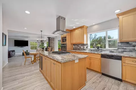 Kitchen - 9305 Mosquito Rd, Placerville, CA 95667 photo 4 of 6
