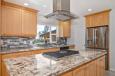 Kitchen - 9305 Mosquito Rd, Placerville, CA 95667 photo 2 of 6