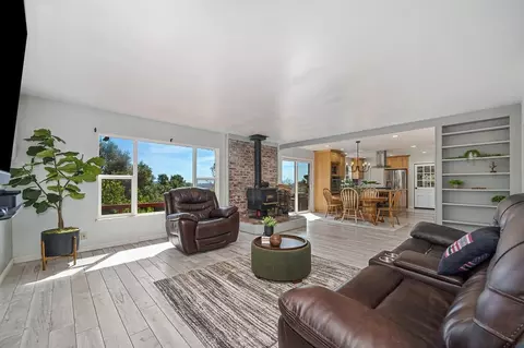 Living - 9305 Mosquito Rd, Placerville, CA 95667 photo 3 of 3