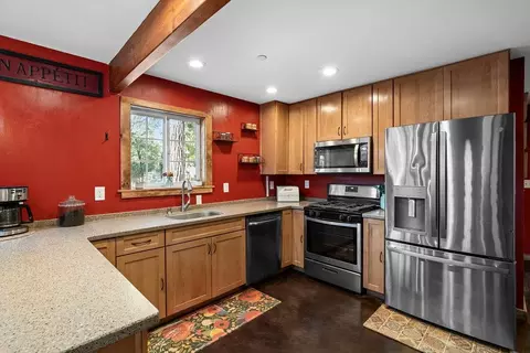 Kitchen - 4950 Del Haven Rd, Placerville, CA 95667 photo 3 of 4