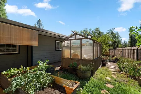 Exterior - 4950 Del Haven Rd, Placerville, CA 95667 photo 3 of 20