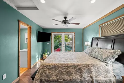 Bedroom - 4950 Del Haven Rd, Placerville, CA 95667 photo 3 of 9
