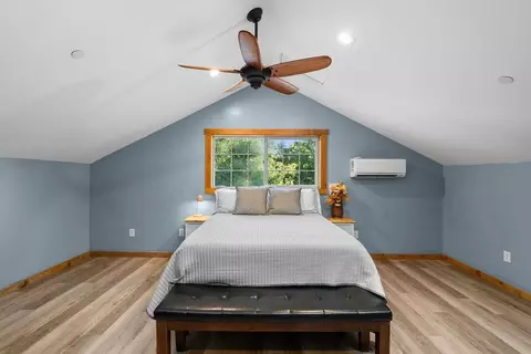 Bedroom - 4950 Del Haven Rd, Placerville, CA 95667 photo 6 of 9