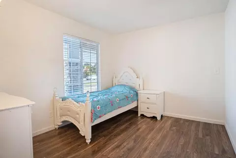 Bedroom - 774 Long Barn Dr, Lathrop, CA 95330 photo 2 of 2