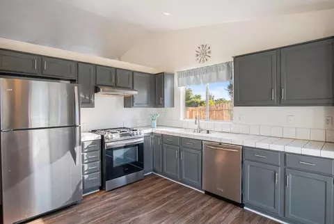 Kitchen - 774 Long Barn Dr, Lathrop, CA 95330 photo 1 of 2
