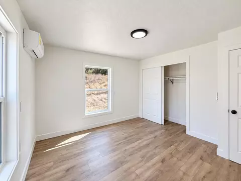 Bedroom - 19695 Serrano Rd, Sonora, CA 95370 photo 2 of 3