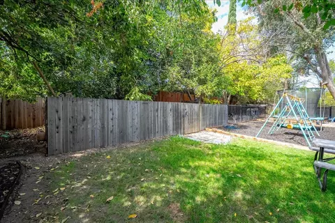 Exterior - 4243 Glenridge Dr, Carmichael, CA 95608 photo 17 of 26