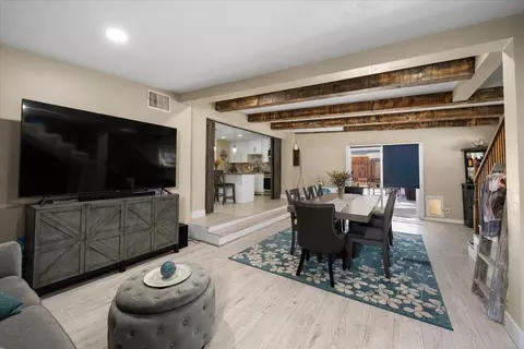 Dining - 4243 Glenridge Dr, Carmichael, CA 95608 photo 4 of 4