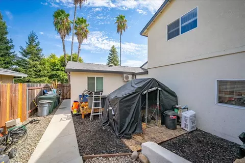 Exterior - 4243 Glenridge Dr, Carmichael, CA 95608 photo 25 of 26