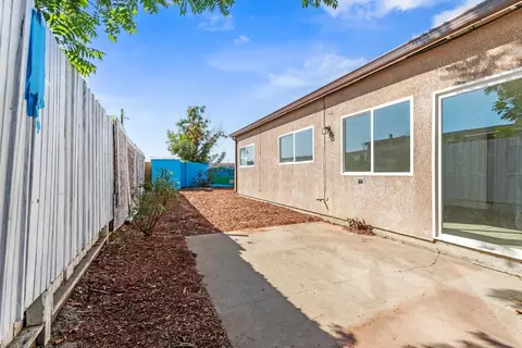 Exterior - 2644 San Ignacio Ave, Modesto, CA 95354 photo 4 of 6