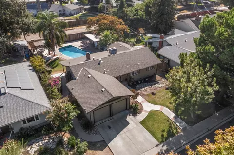 View/Area - 1002 Mount Vernon Dr, Modesto, CA 95350 photo 1 of 10
