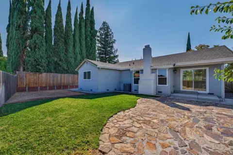 Exterior - 3633 Kodiak Way, Antelope, CA 95843 photo 5 of 9