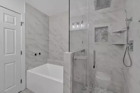 Bath - 3633 Kodiak Way, Antelope, CA 95843 photo 5 of 5