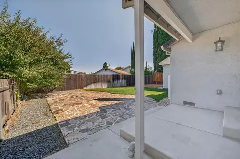 Exterior - 3633 Kodiak Way, Antelope, CA 95843 photo 3 of 9