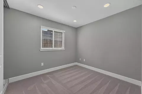 Bedroom - 3633 Kodiak Way, Antelope, CA 95843 photo 3 of 6