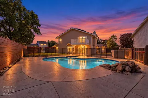 2600 Buckeye Ct, Rocklin, CA 95677