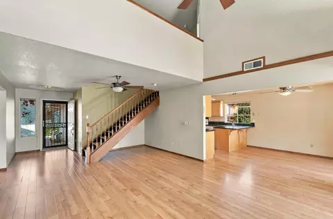 Living - 2400 Payne Ave, Modesto, CA 95351 photo 2 of 5