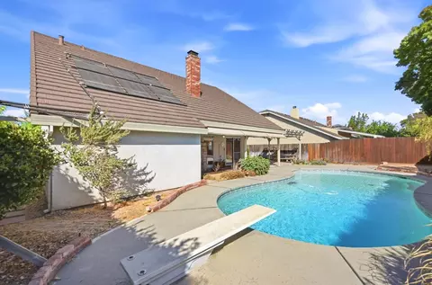 Exterior - 2400 Payne Ave, Modesto, CA 95351 photo 11 of 16