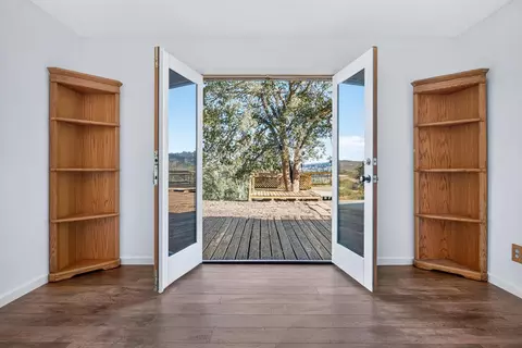 Entry Way - 1175 Papoose Dr, Copperopolis, CA 95228 photo 4 of 4