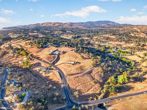 View/Area - 1175 Papoose Dr, Copperopolis, CA 95228 photo 4 of 6