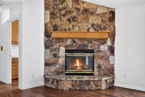Living - 1175 Papoose Dr, Copperopolis, CA 95228 photo 3 of 4