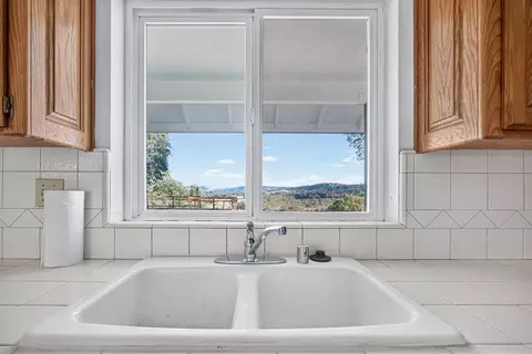 Kitchen - 1175 Papoose Dr, Copperopolis, CA 95228 photo 3 of 3