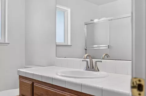 Bath - 1175 Papoose Dr, Copperopolis, CA 95228 photo 1 of 6