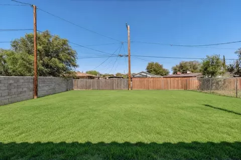 16360 Juniper St, Hesperia, CA 92345 photo 10